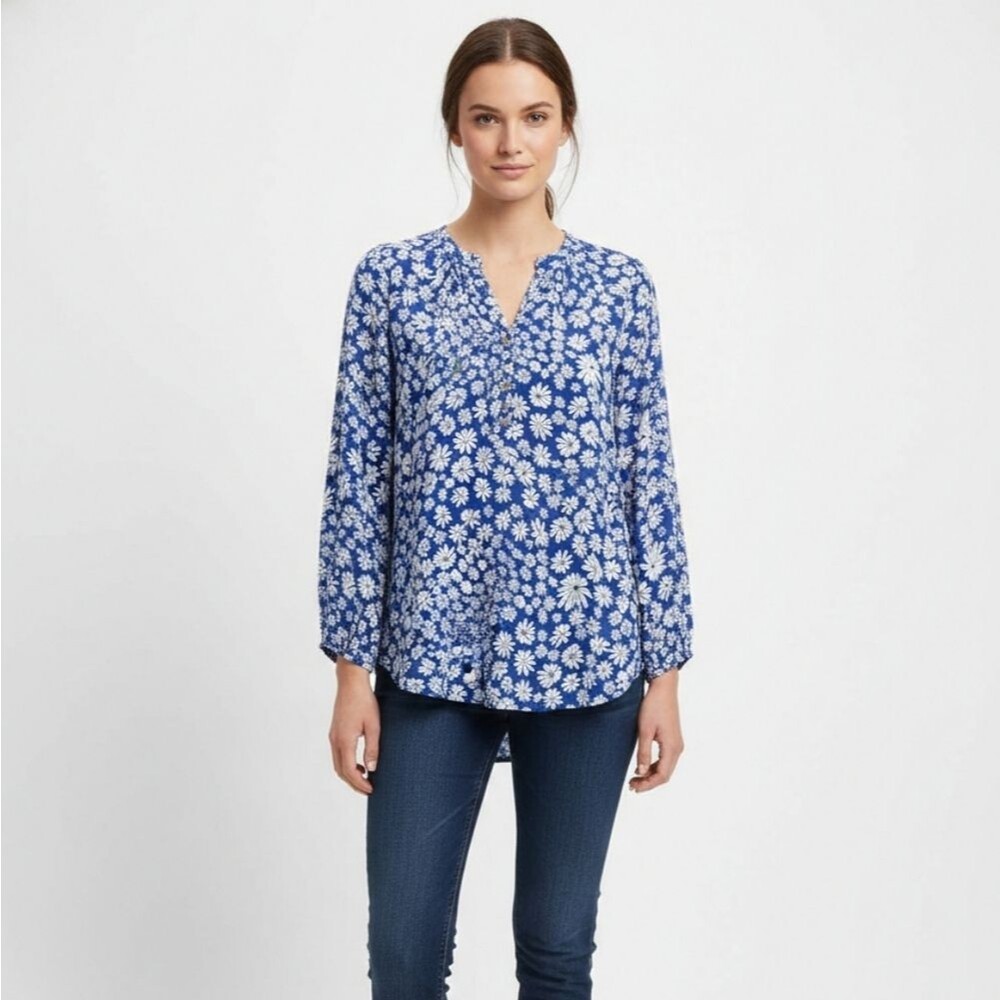Charter Club Blue Floral Petite LP Blouse Lightweight Coastal Grandmother
